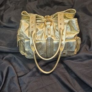 Chic Gold Shoulder Bag